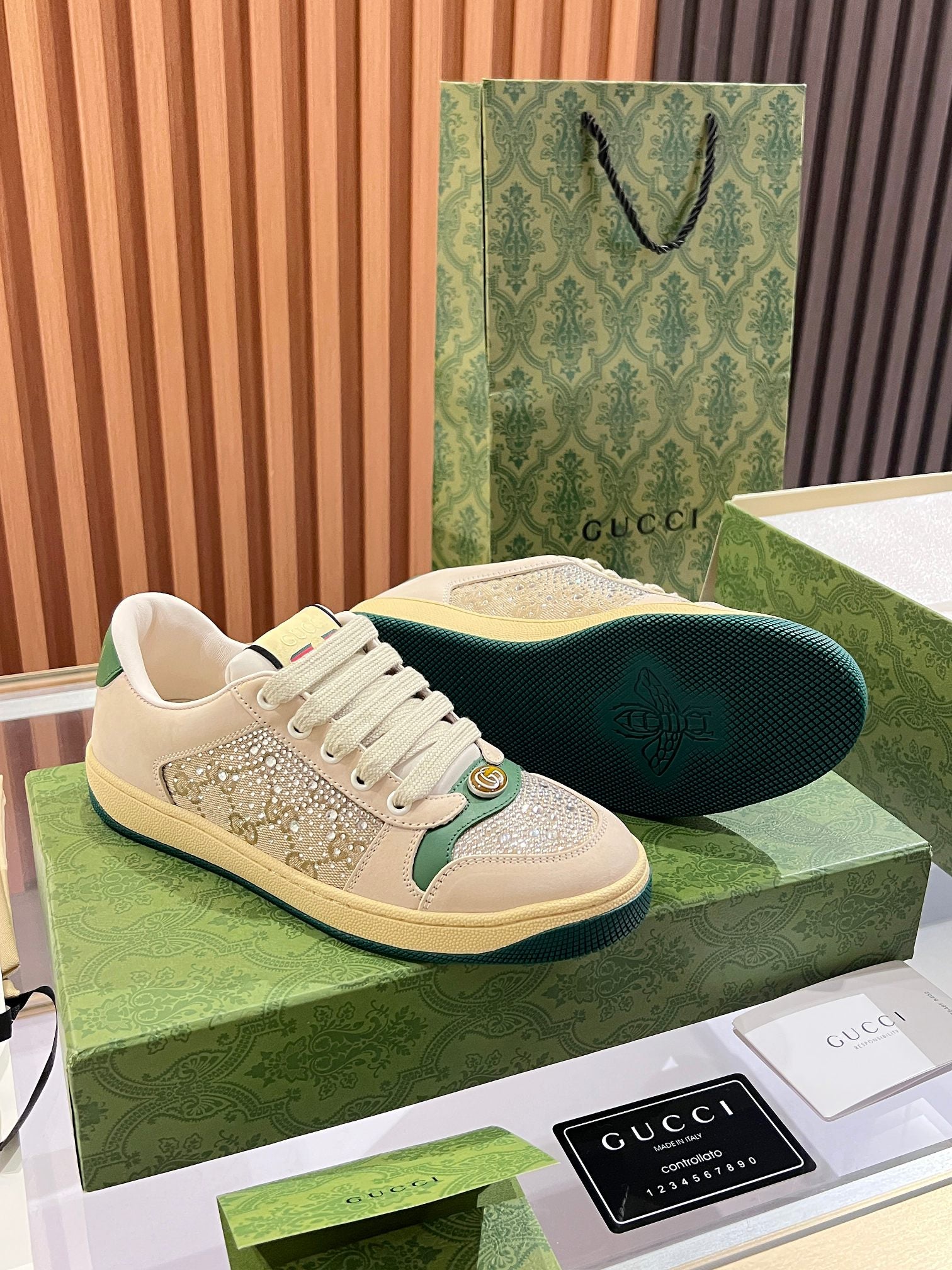 Gucci Distressed Sneakers - Pre owned