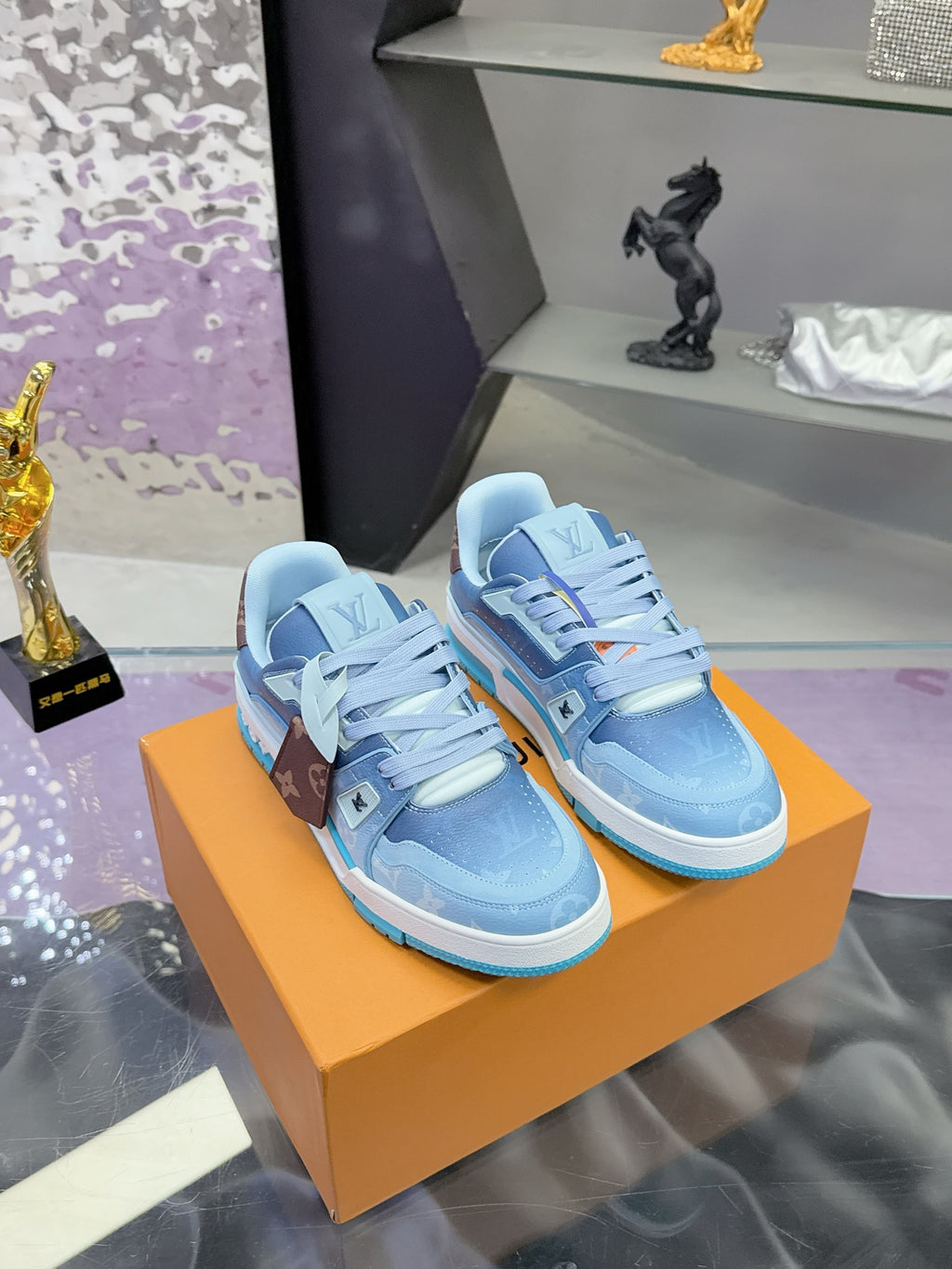 LV Trainer Sneaker - Pre owned