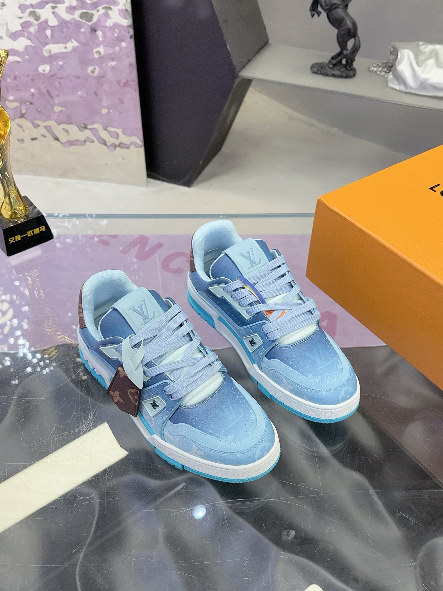 LV Trainer Sneaker - Pre owned
